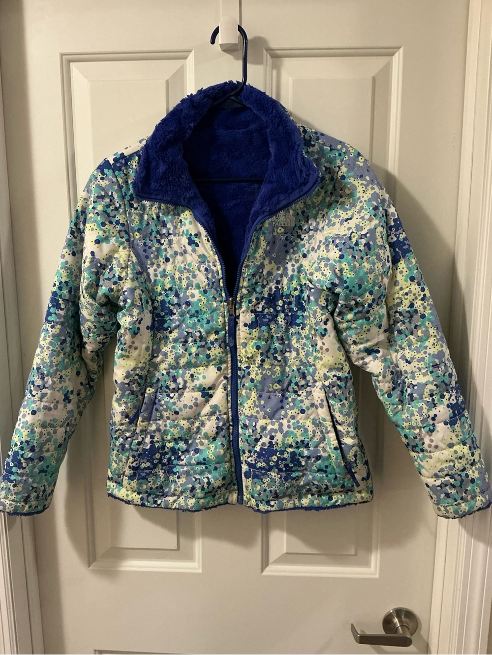 The North Face Reversible Girls Jacket Multicolor Splatter/Cobalt Blue XL 18 EUC